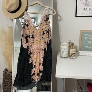 Free people intimates brand floral dress! Perfect for spring / summer!